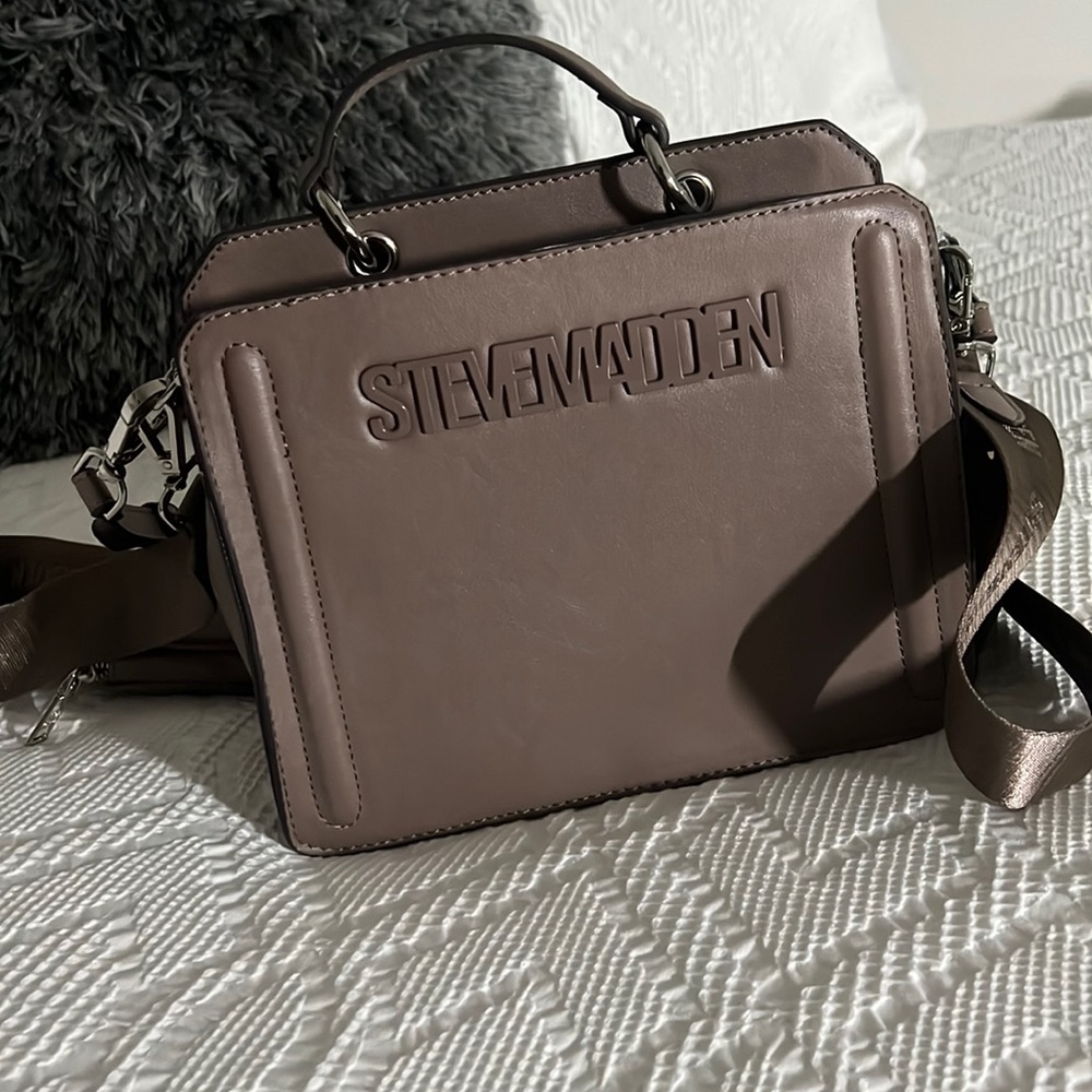 Steve Madden bevelyn bag